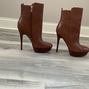 Women’s leather booties